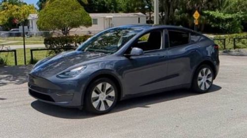 2023 Tesla Model Y - Images - 4