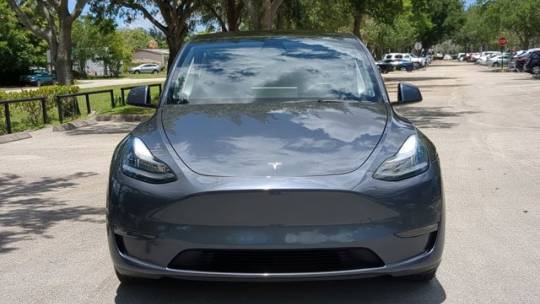 2023 Tesla Model Y - Images - 10