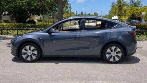 2023 Tesla Model Y - Images - 16
