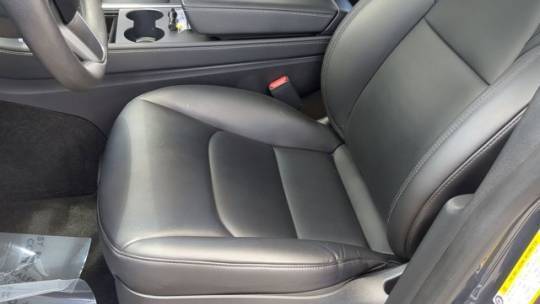 2023 Tesla Model Y - Images - 24