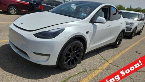 2024 Tesla Model Y - Images - 1