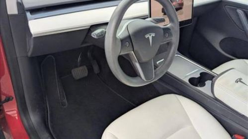 2023 Tesla Model Y - Images - 5