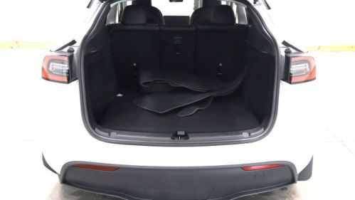 2023 Tesla Model Y - Images - 8