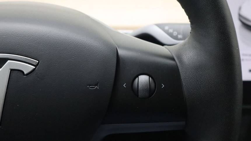 2023 Tesla Model Y - Images - 18