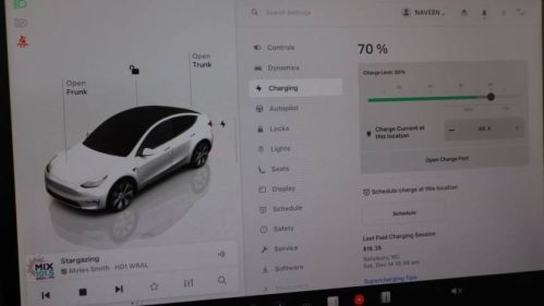 2023 Tesla Model Y - Images - 23