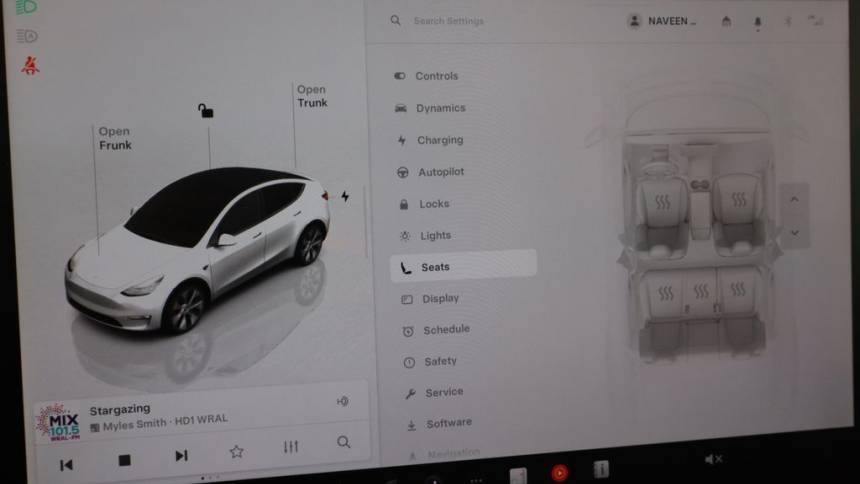 2023 Tesla Model Y - Images - 24