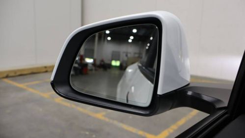 2023 Tesla Model Y - Images - 33