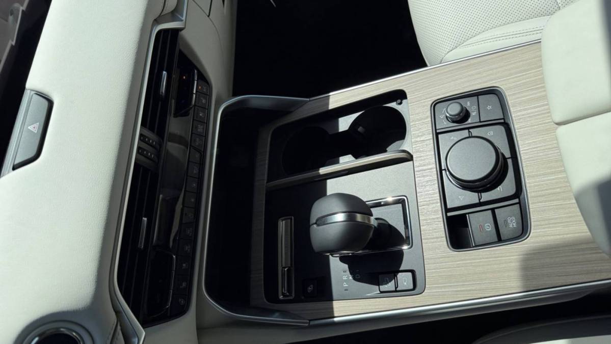 2025 Mazda CX-90 - Images - 13