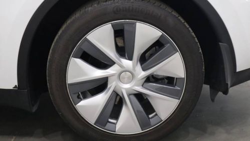 2023 Tesla Model Y - Images - 34