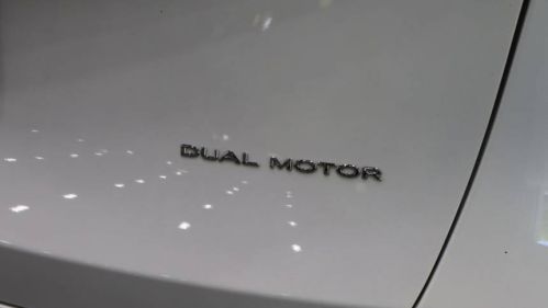 2023 Tesla Model Y - Images - 36