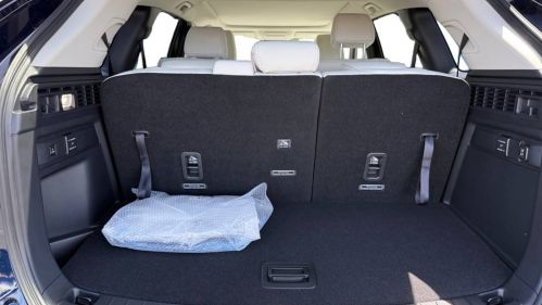 2025 Mazda CX-90 - Images - 17