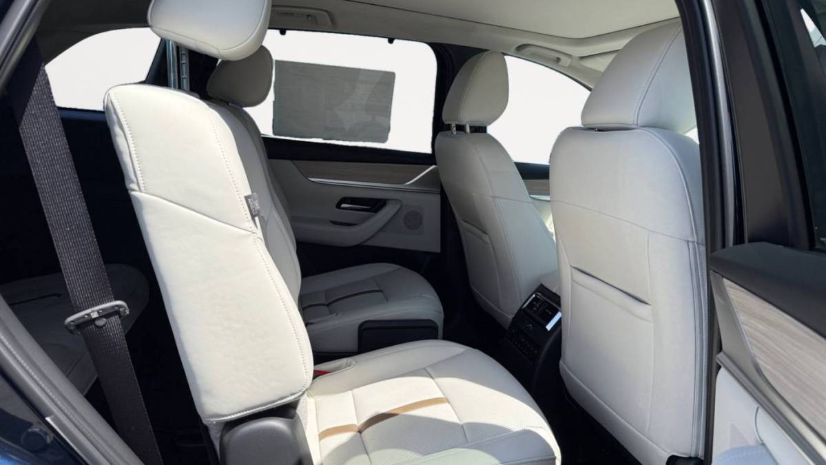 2025 Mazda CX-90 - Images - 18