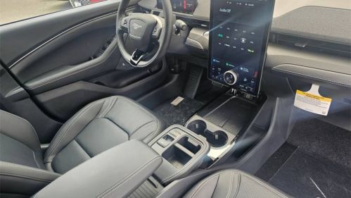 2025 Ford Mustang Mach E 3FMTK3SU1SMA09309