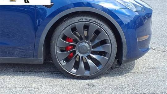 2022 Tesla Model Y - Images - 5