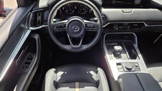 2025 Mazda CX-90 - Images - 17