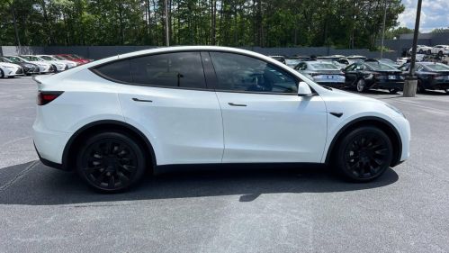 2022 Tesla Model Y - Images - 5