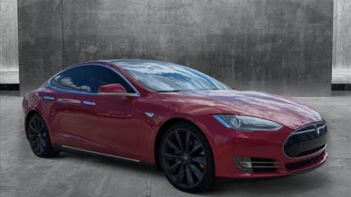 2015 Tesla Model S - Images - 3