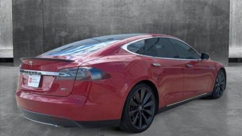 2015 Tesla Model S - Images - 5