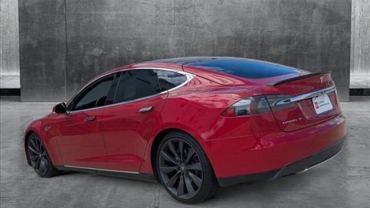 2015 Tesla Model S - Images - 7