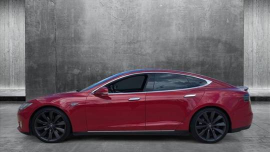 2015 Tesla Model S - Images - 8