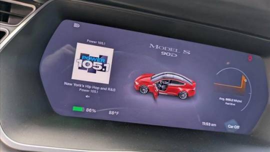 2015 Tesla Model S - Images - 13