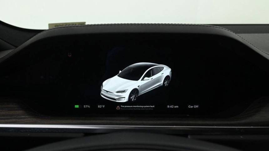 2021 Tesla Model S - Images - 9