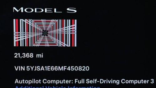 2021 Tesla Model S - Images - 10