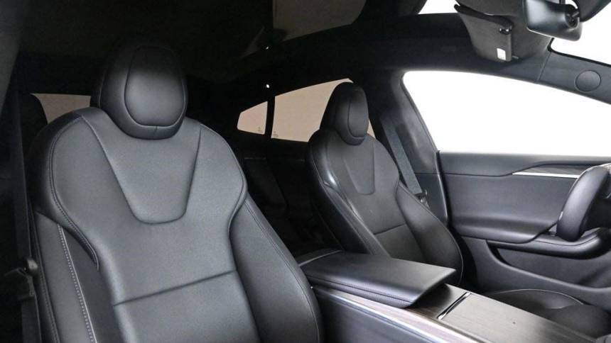 2021 Tesla Model S - Images - 14