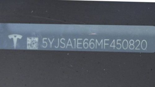 2021 Tesla Model S - Images - 22