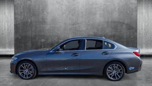 2021 BMW 3 Series - Images - 9