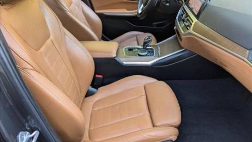 2021 BMW 3 Series - Images - 22