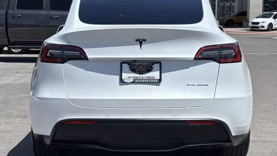 2022 Tesla Model Y - Images - 7