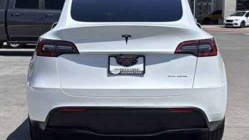 2022 Tesla Model Y - Images - 7
