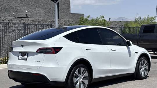 2022 Tesla Model Y - Images - 8