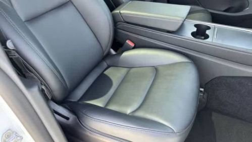 2022 Tesla Model Y - Images - 18