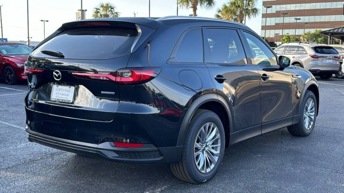 2025 Mazda CX-90 - Images - 7