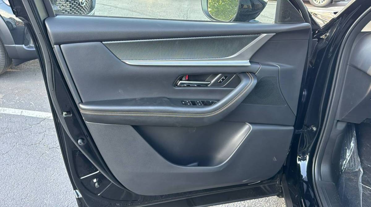 2025 Mazda CX-90 - Images - 10