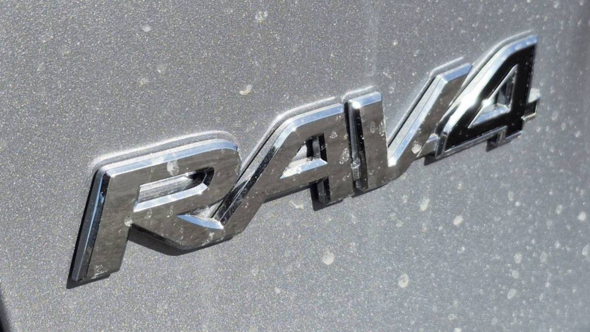 2025 Toyota RAV4 Plug-In Hybrid - Images - 22