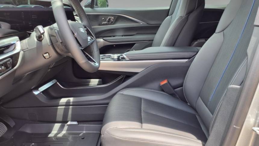 2025 Cadillac Lyriq 1GYKPNRL4SZ313043