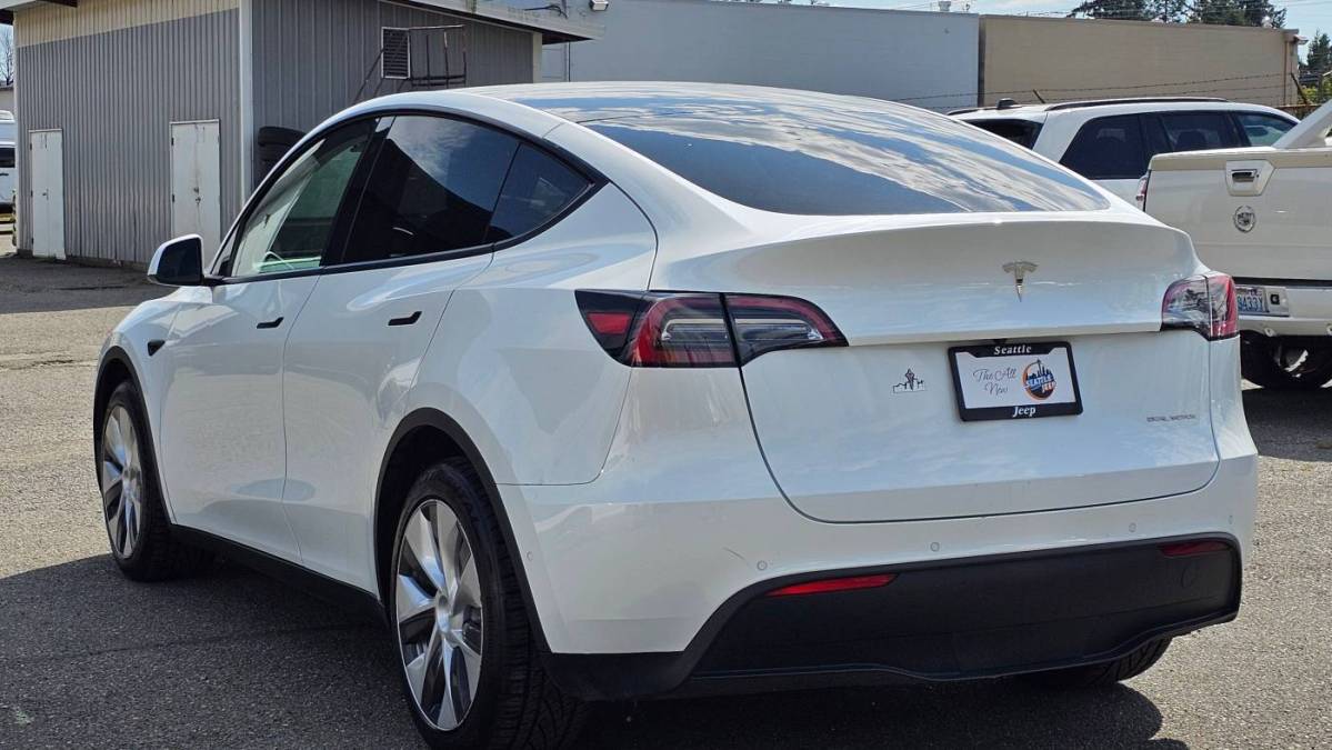 2021 Tesla Model Y - Images - 5
