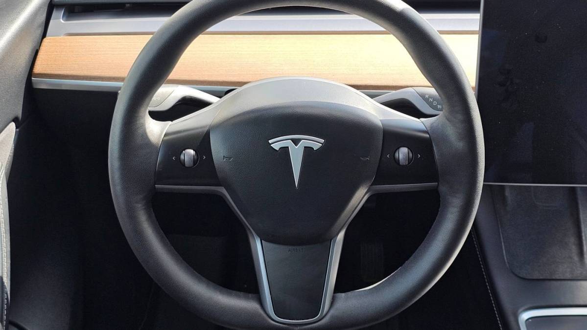 2021 Tesla Model Y - Images - 15