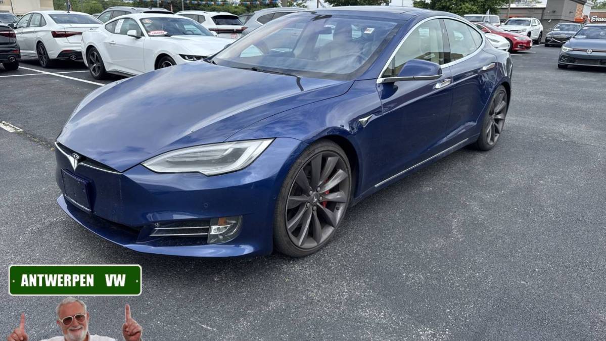 2016 Tesla Model S - Images - 1