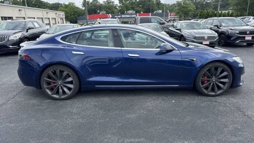 2016 Tesla Model S - Images - 3
