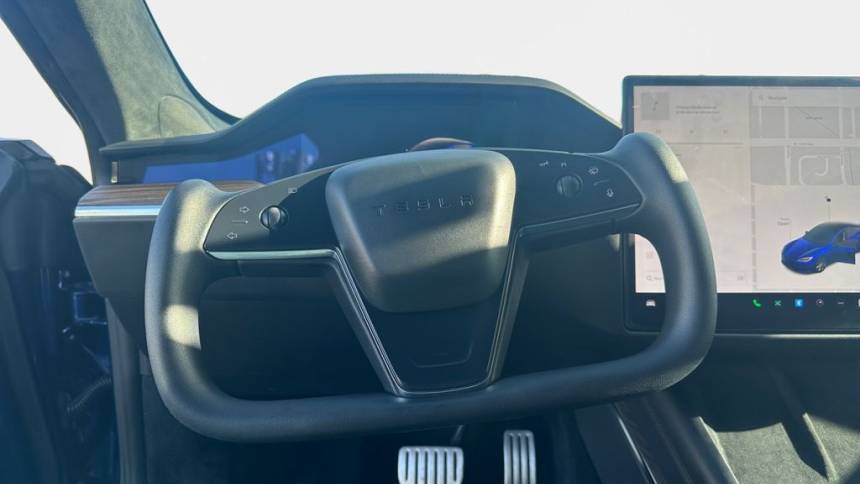 2021 Tesla Model S - Images - 12