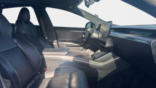2021 Tesla Model S - Images - 15