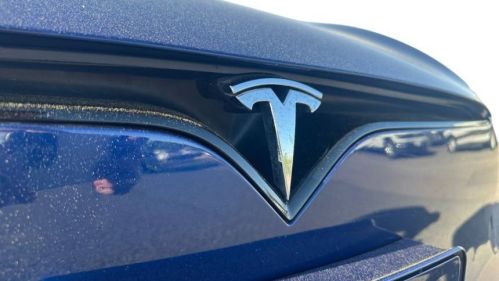 2021 Tesla Model S - Images - 16