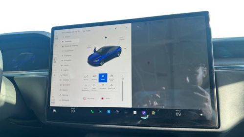 2021 Tesla Model S - Images - 20