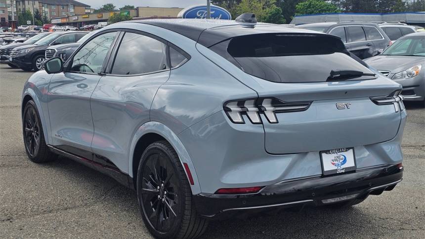 2025 Ford Mustang Mach E 3FMTK4SX1SMA13263