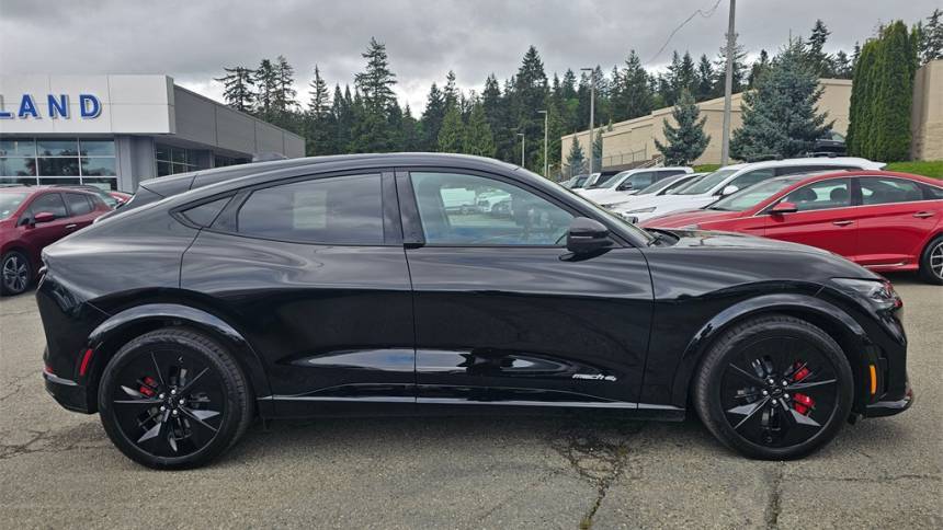 2025 Ford Mustang Mach E 3FMTK4SXXSMA04917
