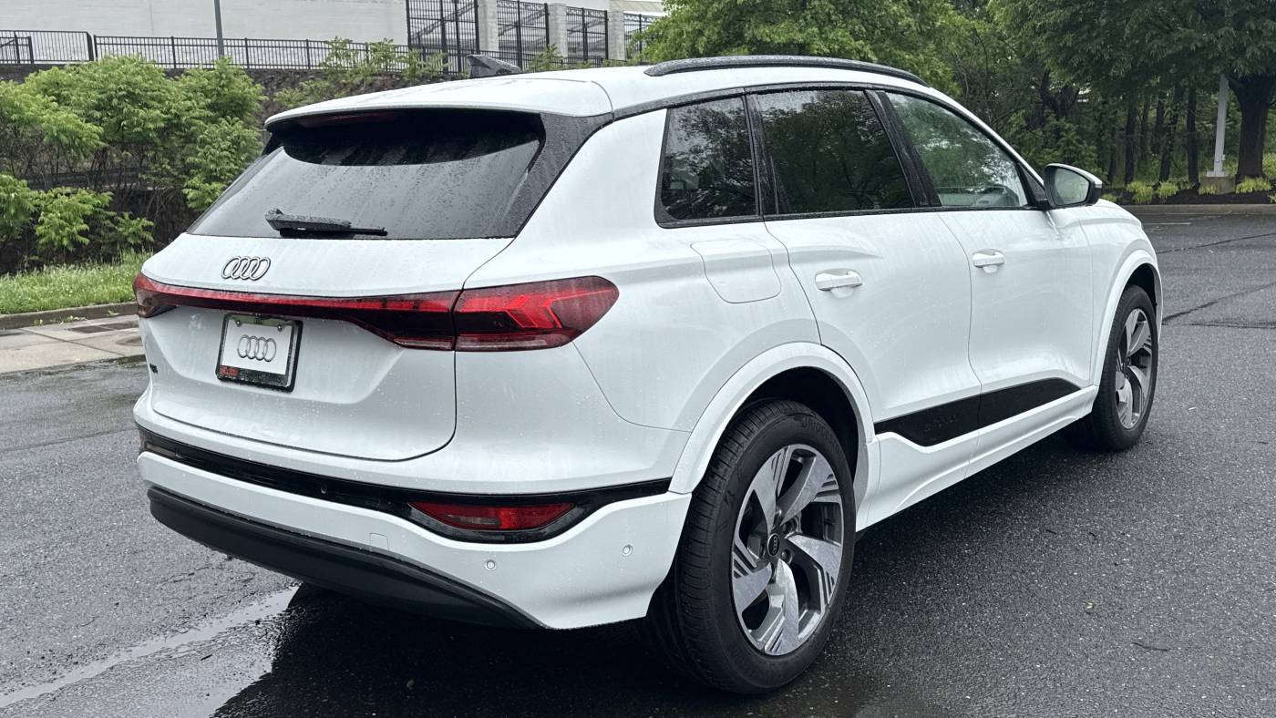 2025 Audi Q6 e-tron WA124BGF4SA006877